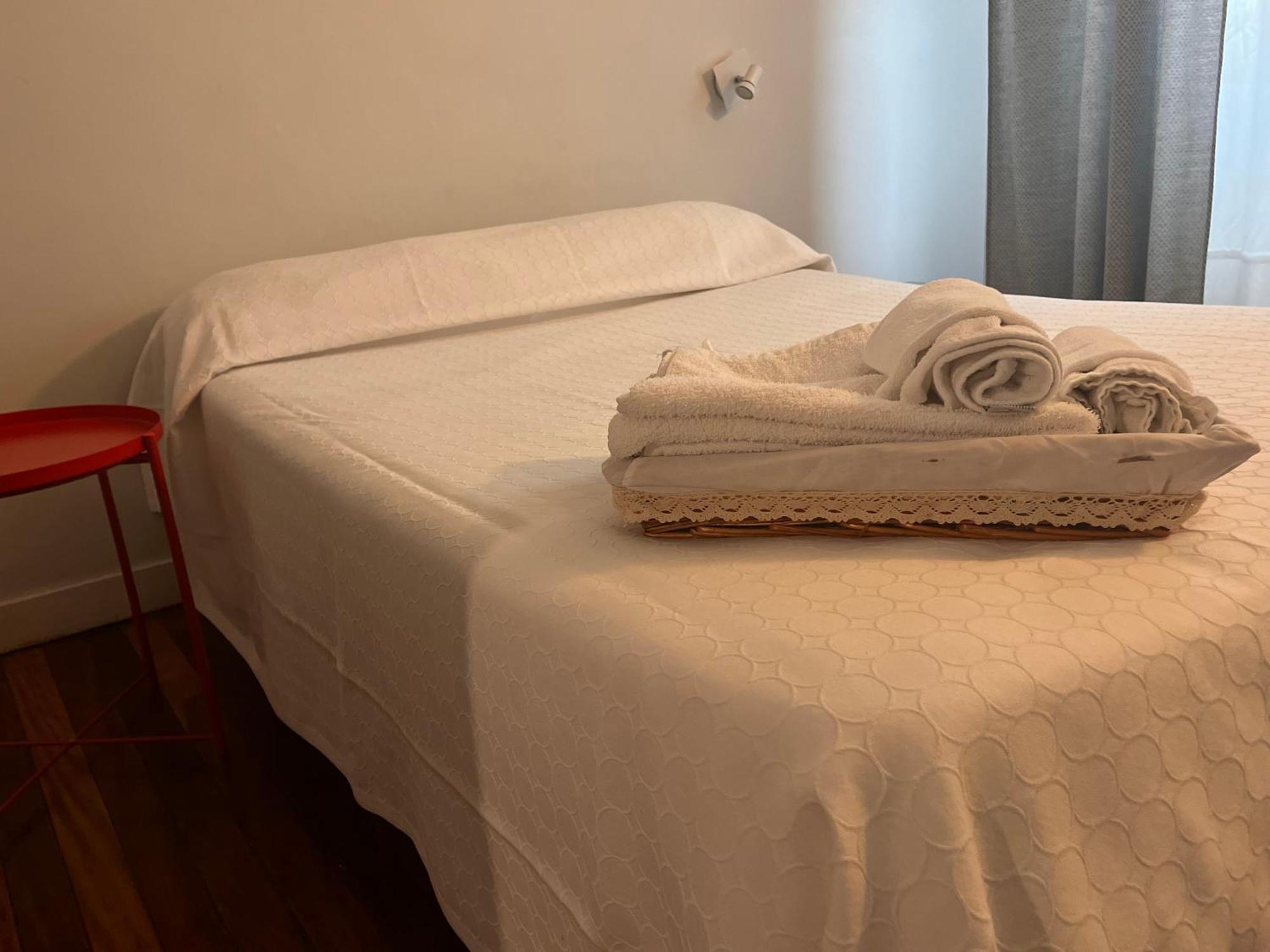 Hotel Bolina เกร์นีกา อี ลูโน ภายนอก รูปภาพ