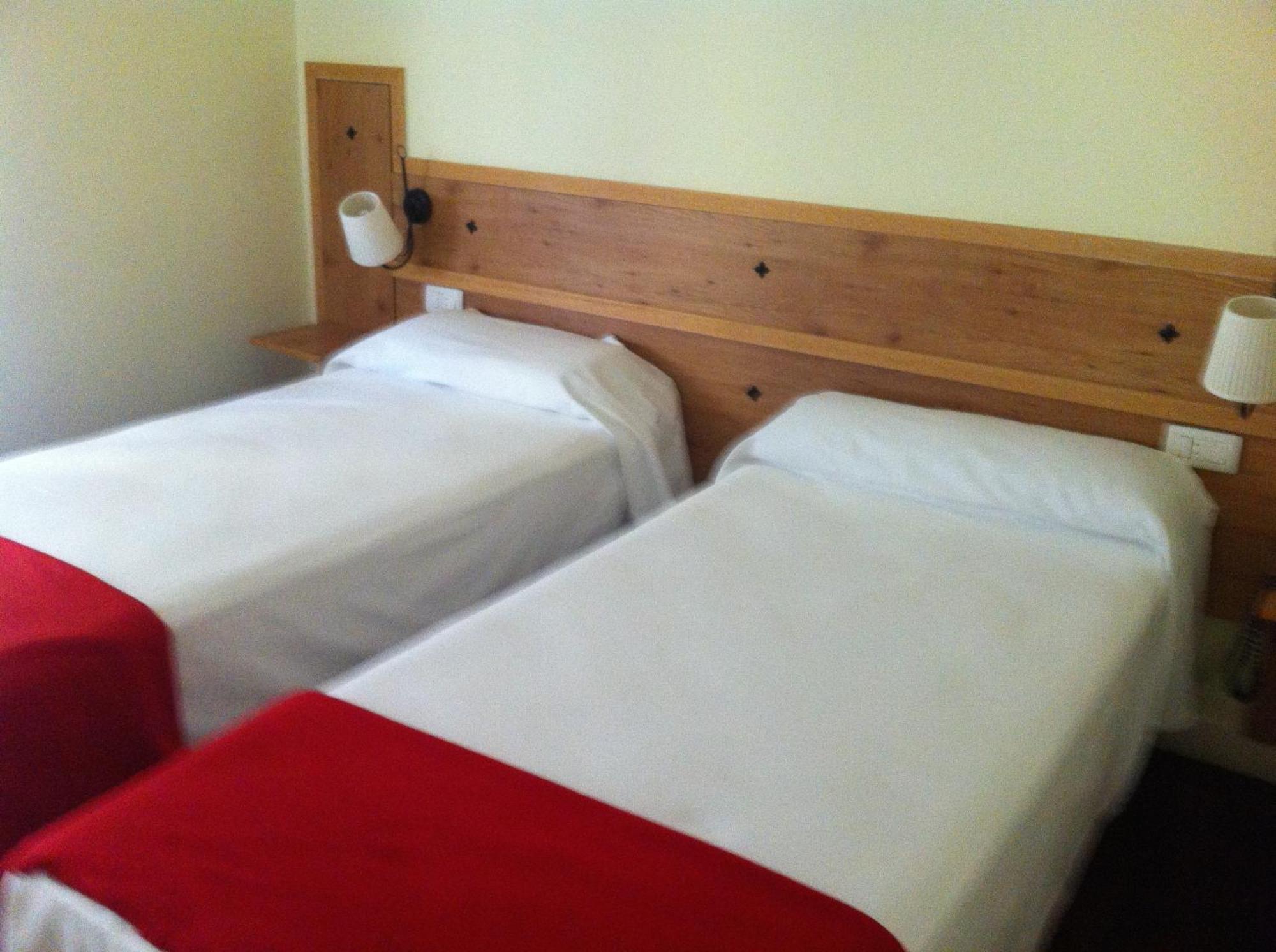 Hotel Bolina เกร์นีกา อี ลูโน ห้อง รูปภาพ
