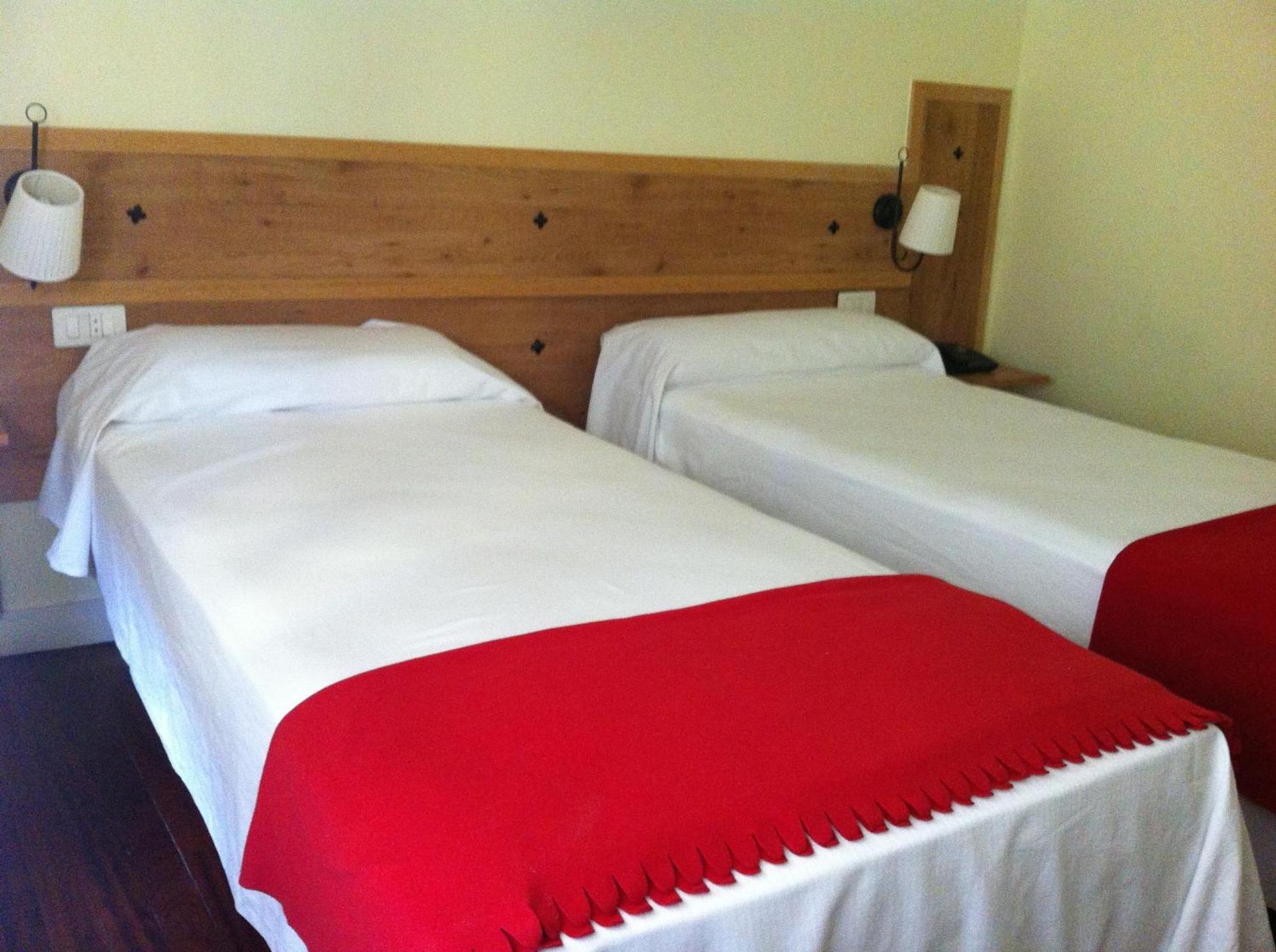 Hotel Bolina เกร์นีกา อี ลูโน ห้อง รูปภาพ